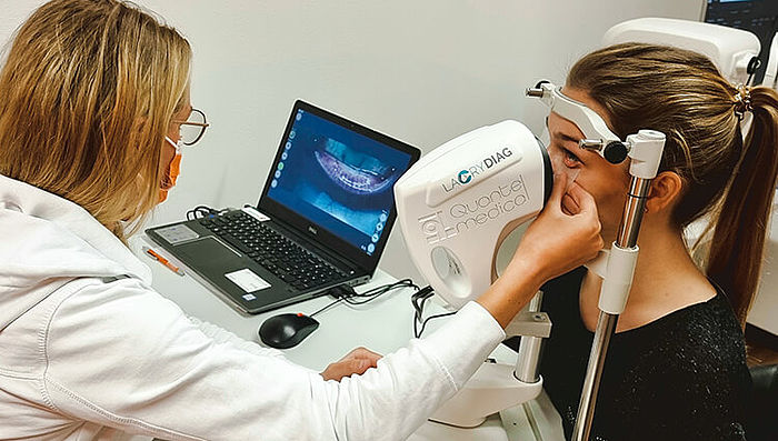 Bei Trockenen Augen und Blepharitis machen wir im MUNICH EYE eine detaillierte Analyse Ihres Tränenfilms